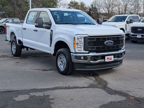 New 2026 Ford F250 XL w/ XL Chrome Package AWD/4WD image 3