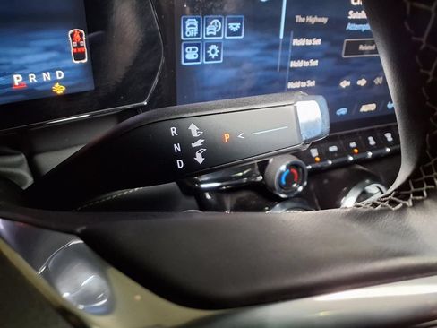 Certified 2024 Chevrolet Blazer EV LT AWD/4WD image 11