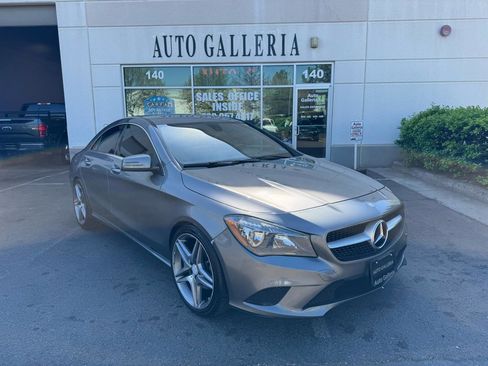 Used 2015 Mercedes-Benz CLA 250 4MATIC image 4