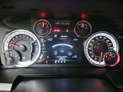 Used 2017 RAM 1500 Laramie w/ Convenience Group image 28