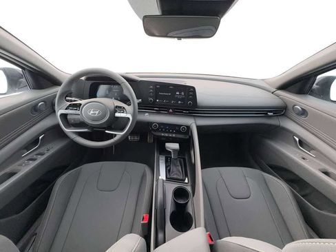 New 2026 Hyundai Elantra Sport image 13