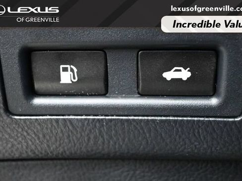 Used 2013 Lexus LS 460 w/ Comfort Pkg RWD image 13