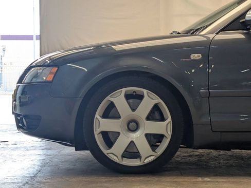 Used 2004 Audi S4 Cabriolet AWD/4WD image 25