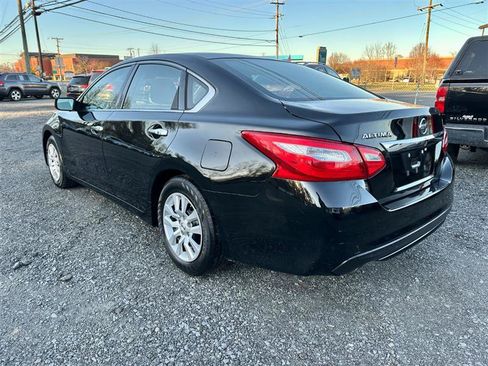 Used 2017 Nissan Altima 2.5 S w/ Power Driver Seat Package FWD image 9