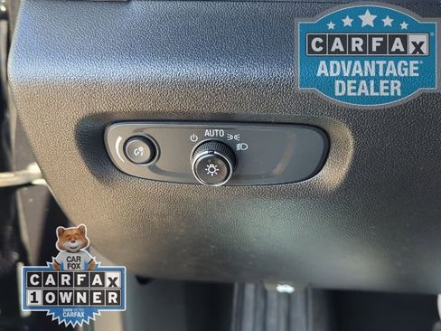 Used 2023 Chevrolet Traverse LS image 11