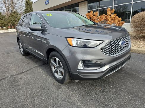 Used 2023 Ford Edge SEL w/ Convenience Package AWD/4WD image 1