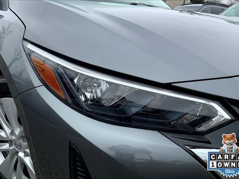 Used 2024 Nissan Sentra S image 27