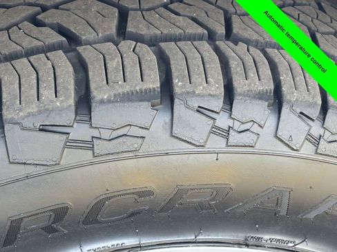 Used 2018 GMC Yukon Denali w/ Open Road Package image 42