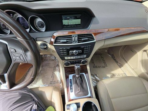 Used 2015 Mercedes-Benz C 250 Coupe image 5