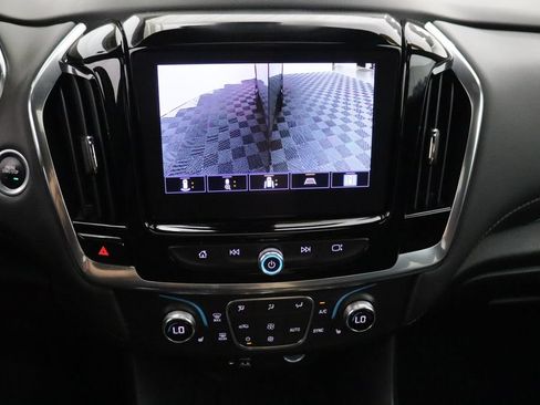 Used 2023 Chevrolet Traverse LT w/ LT Premium Package AWD/4WD image 30