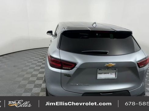 Certified 2025 Chevrolet Blazer LT image 8