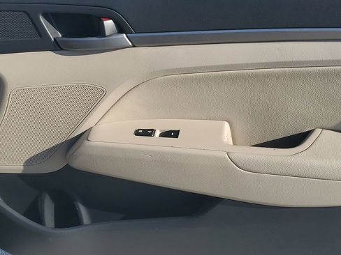 Used 2017 Hyundai Elantra Value Edition image 45