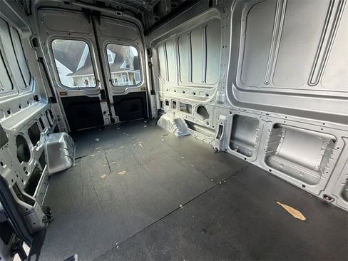 Used 2023 Ford Transit 250 148 High Roof image 15