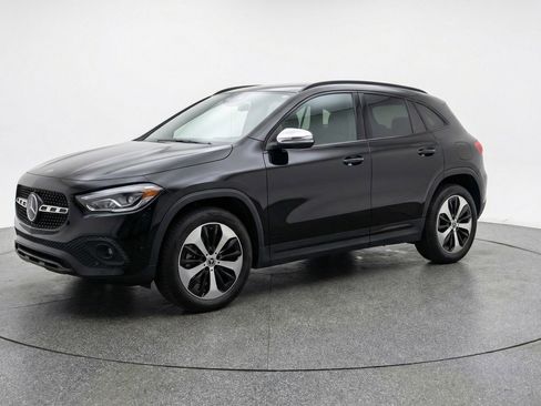 Used 2025 Mercedes-Benz GLA 250 image 3