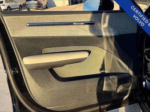 Certified 2025 Volvo EX30 Plus w/ Climate Package image 23