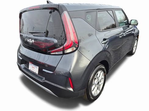 New 2025 Kia Soul LX image 13
