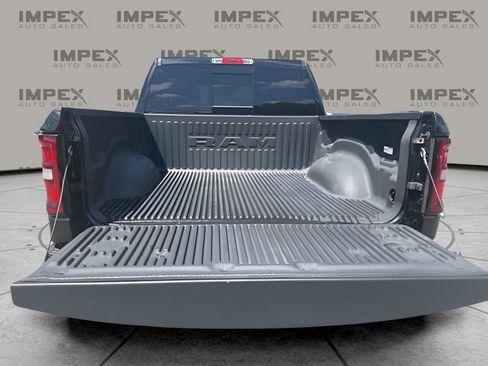 Used 2025 RAM 1500 Big Horn AWD/4WD image 28