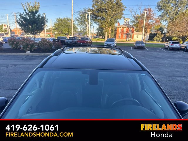 Used 2017 Chrysler Pacifica Touring-L Plus w/ Tire & Wheel Group FWD image 9