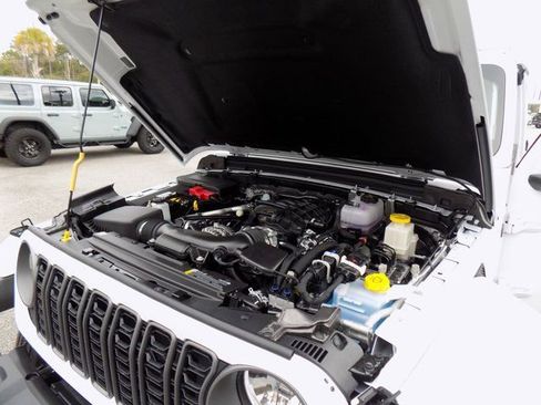 New 2026 Jeep Gladiator Sport AWD/4WD image 29