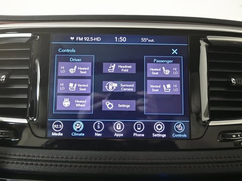 Used 2020 Chrysler Pacifica Limited w/ Advanced Safetytec Group image 31