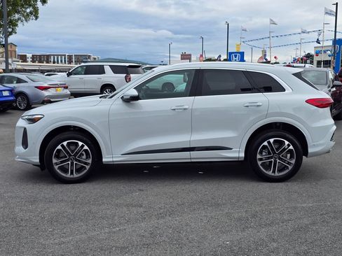 New 2026 Audi Q5 Premium AWD/4WD image 4