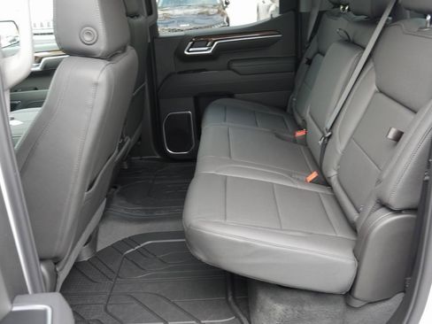 New 2026 Chevrolet Silverado 1500 RST w/ Redline Edition image 28