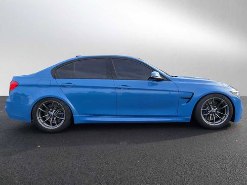 Used 2018 BMW M3 image 2