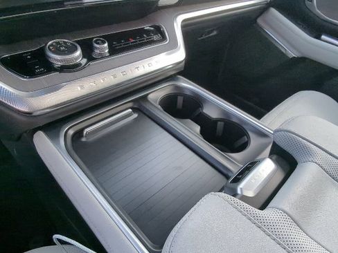 New 2026 Ford Expedition Max Platinum AWD/4WD image 25