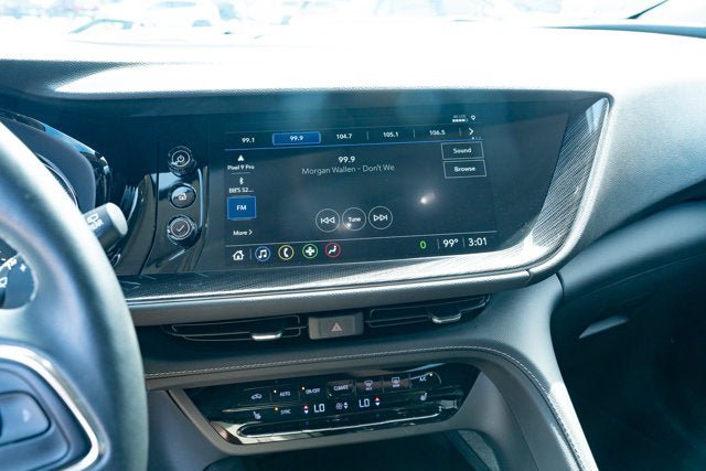 Used 2023 Buick Envision Essence w/ Sport Touring Package FWD image 20