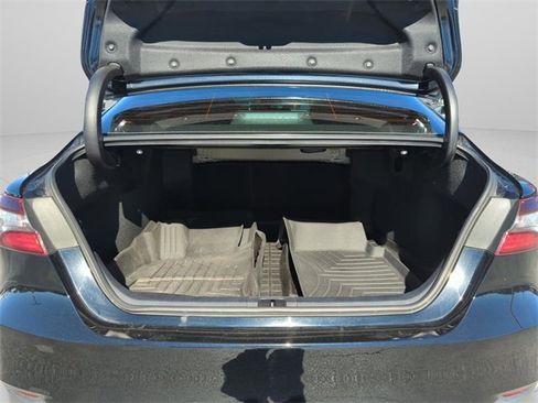 Used 2023 Toyota Camry LE image 43