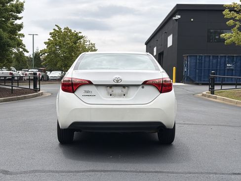 Used 2017 Toyota Corolla L FWD image 13