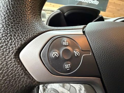 Used 2018 Chevrolet Colorado W/T w/ WT Convenience Package image 20