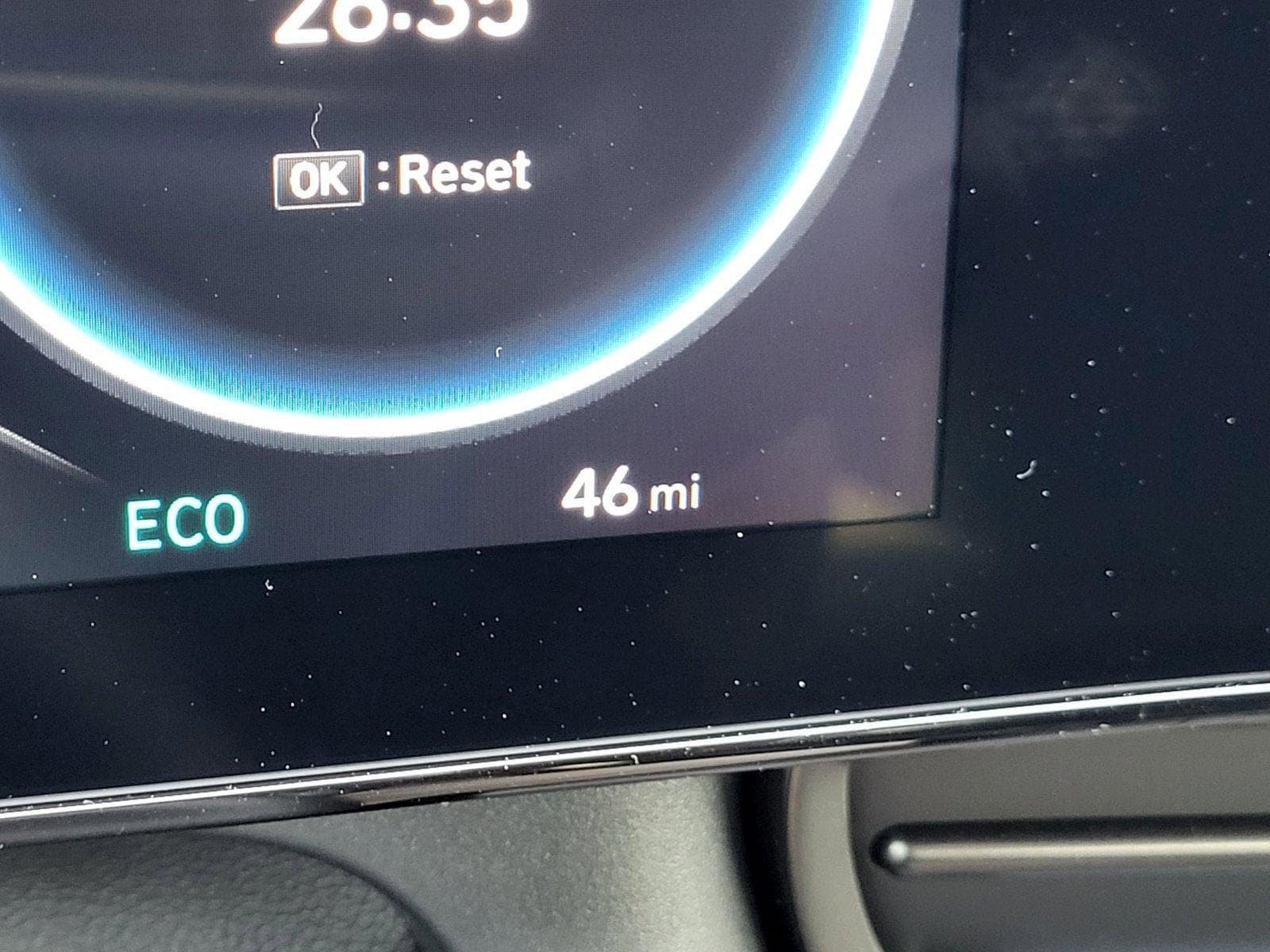 New 2025 Hyundai Elantra SEL FWD image 19