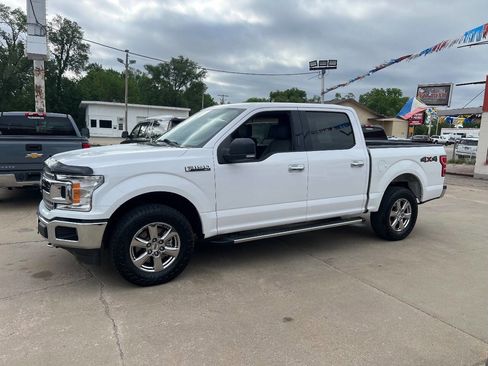 Used 2020 Ford F150 XLT w/ Equipment Group 302A Luxury AWD/4WD image 2
