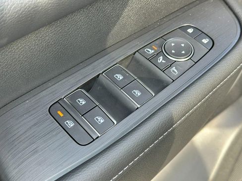 New 2026 Nissan Armada PRO-4X w/ Captain's Chari Seat Package AWD/4WD image 10