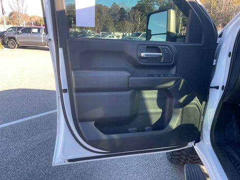 Used 2020 Chevrolet Silverado 2500 W/T w/ WT Convenience Package image 13