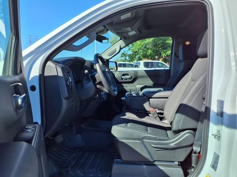 Used 2025 Chevrolet Silverado 1500 W/T RWD image 16