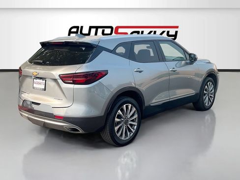 Used 2024 Chevrolet Blazer Premier w/ Driver Confidence II Package AWD/4WD image 7