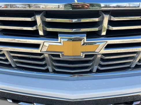 Used 2015 Chevrolet Silverado 1500 LTZ AWD/4WD image 38