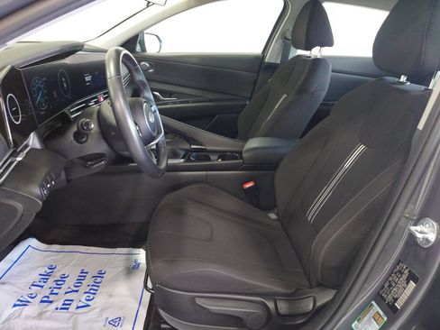 Certified 2023 Hyundai Elantra SEL w/ Convenience Package FWD image 10