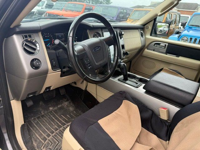 Used 2015 Ford Expedition EL XLT AWD/4WD image 5