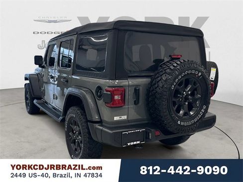 Used 2021 Jeep Wrangler Unlimited Sport image 3
