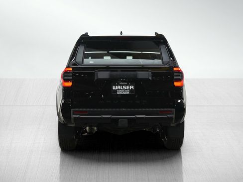 Used 2025 Toyota 4Runner SR5 image 4