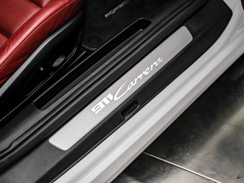 Used 2020 Porsche 911 Carrera RWD image 58