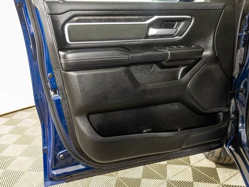 Used 2023 RAM 1500 Big Horn AWD/4WD image 40