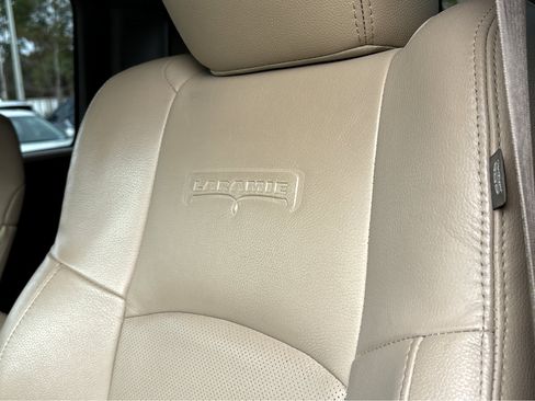 Used 2016 RAM 1500 Laramie w/ Convenience Group image 5