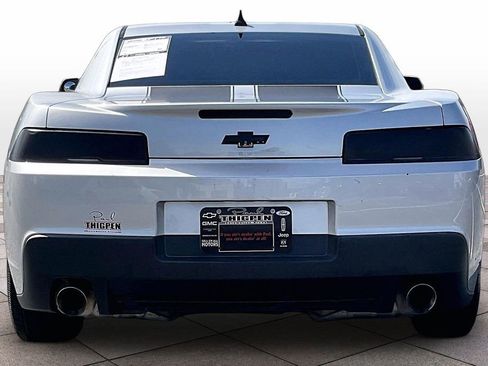 Used 2014 Chevrolet Camaro LS RWD image 4