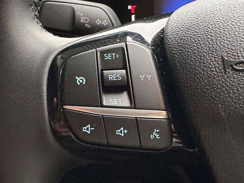 Used 2023 Ford Escape Active AWD/4WD image 16
