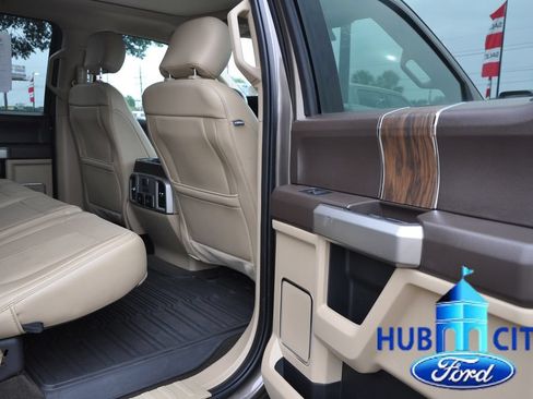 Used 2019 Ford F150 Lariat w/ Equipment Group 502A Luxury AWD/4WD image 15