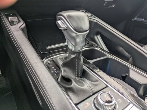 Used 2022 Kia Telluride SX w/ SX Prestige Package AWD/4WD image 32